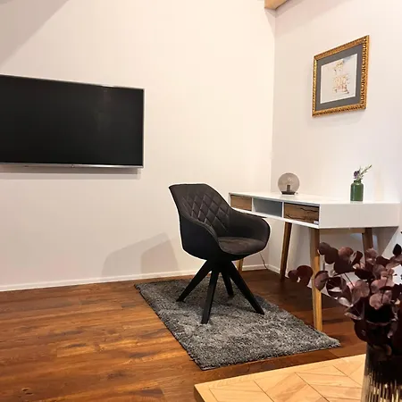 Weingut & Gaestezimmer Weissenbacher 게믈리츠